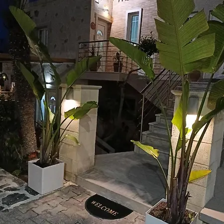 Miramare Apartmán Platanés